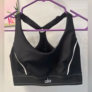 Alo Yoga Airlift Suit Up Bra Size Large